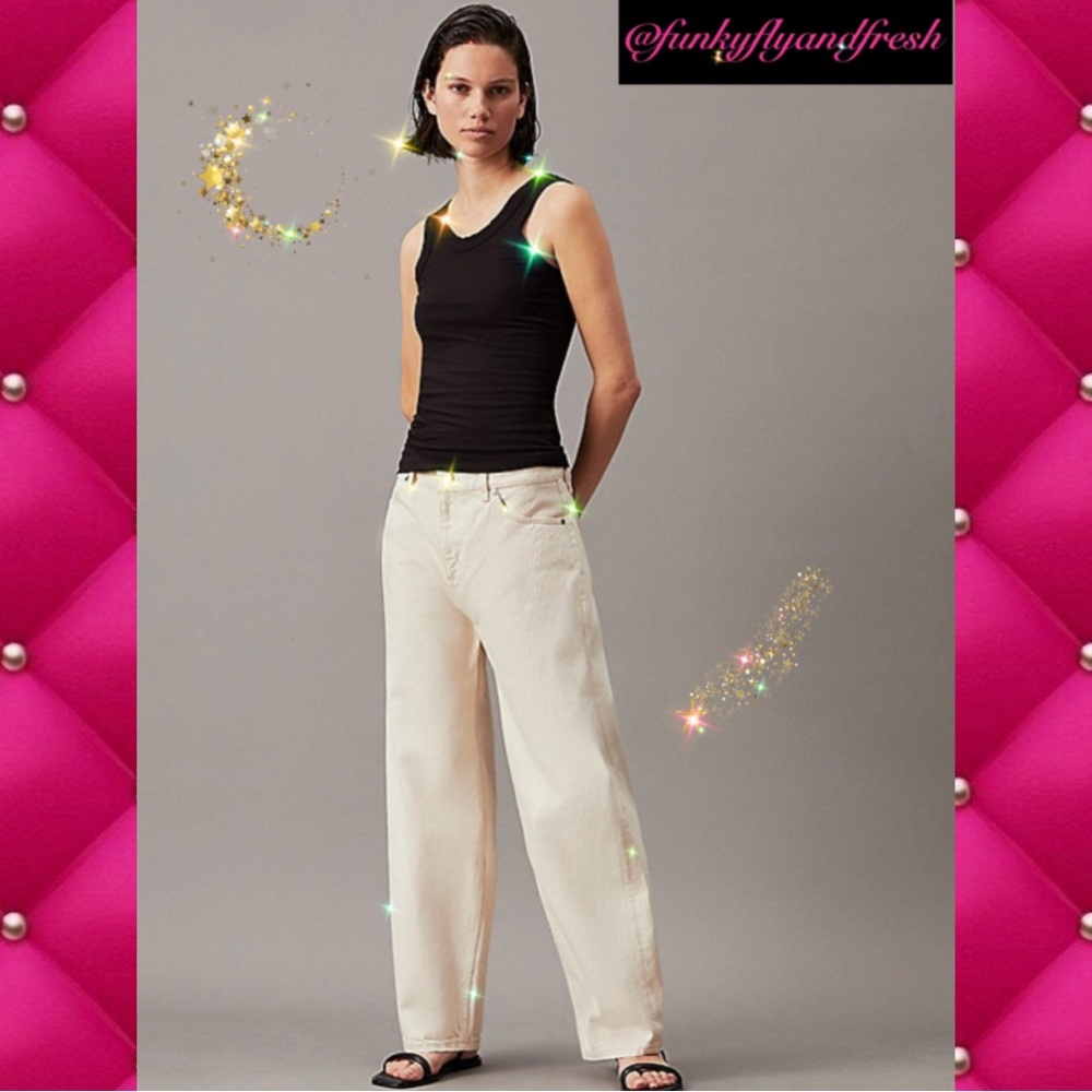 Calvin Klein high rise 90’s boyfriend loose fit ecru (cream) denim-Sz 29 NWOT